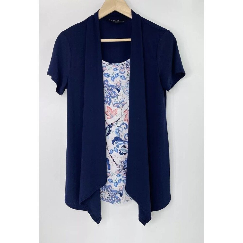 NAIF Woman's One‎ Piece Short Sleeve Liquid Knit Floral Blouse Size Small Career